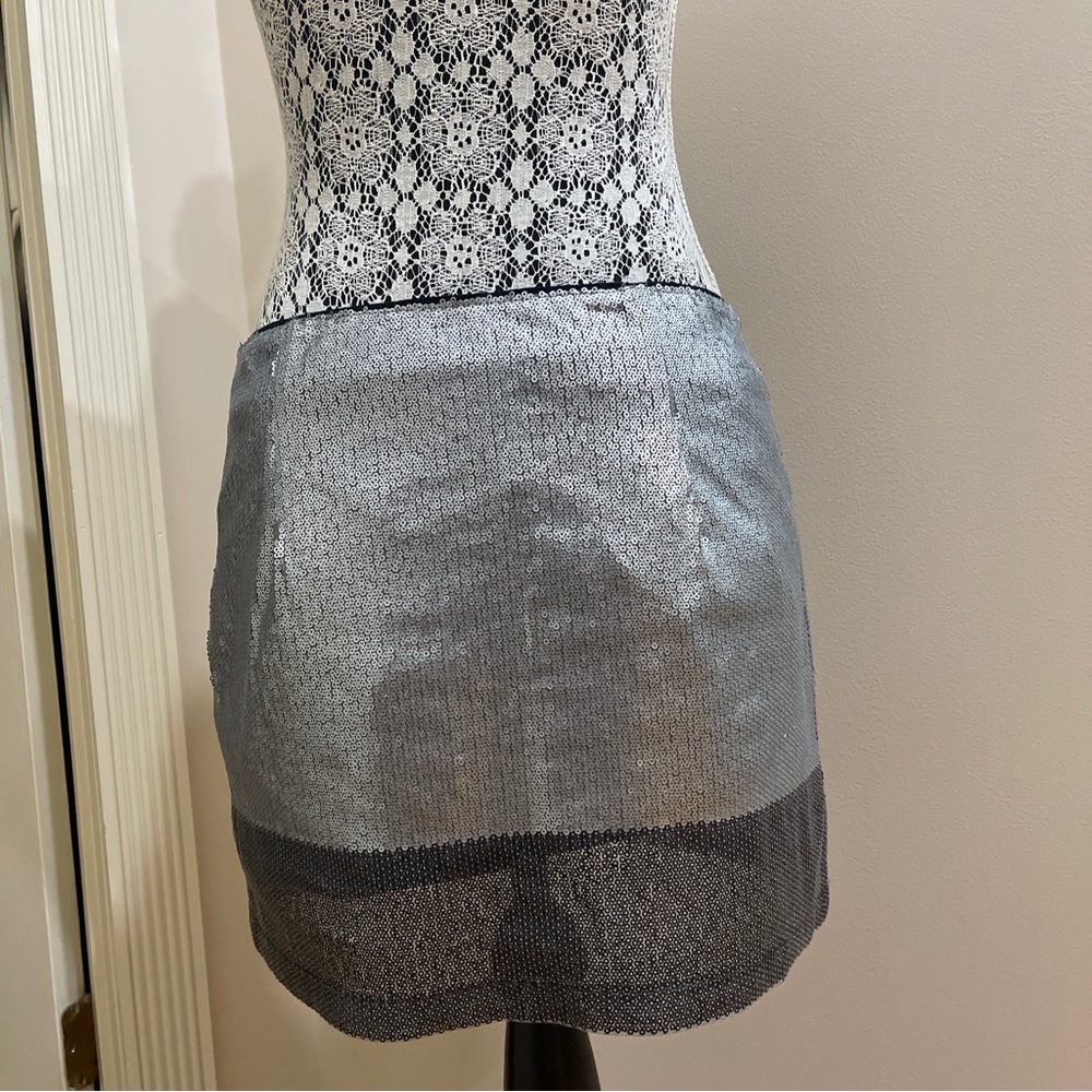NEW! Hollisters Mini Skirt Silver Sequin Juniors Size 9 Holiday  ✨ Sparkle